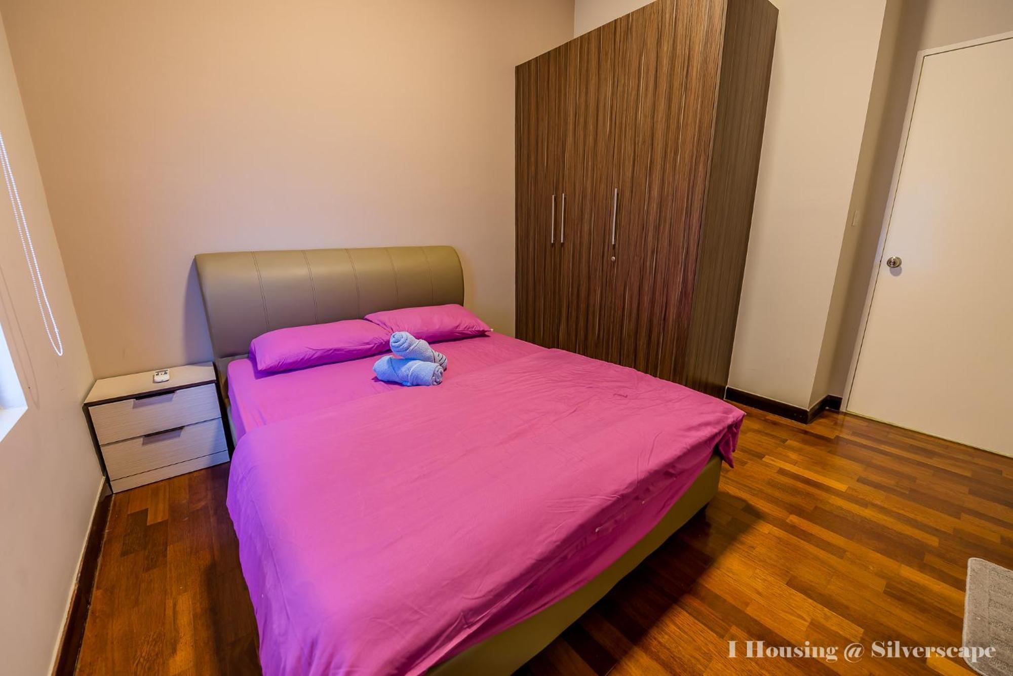 Silverscape Premium By I Housing Apartment