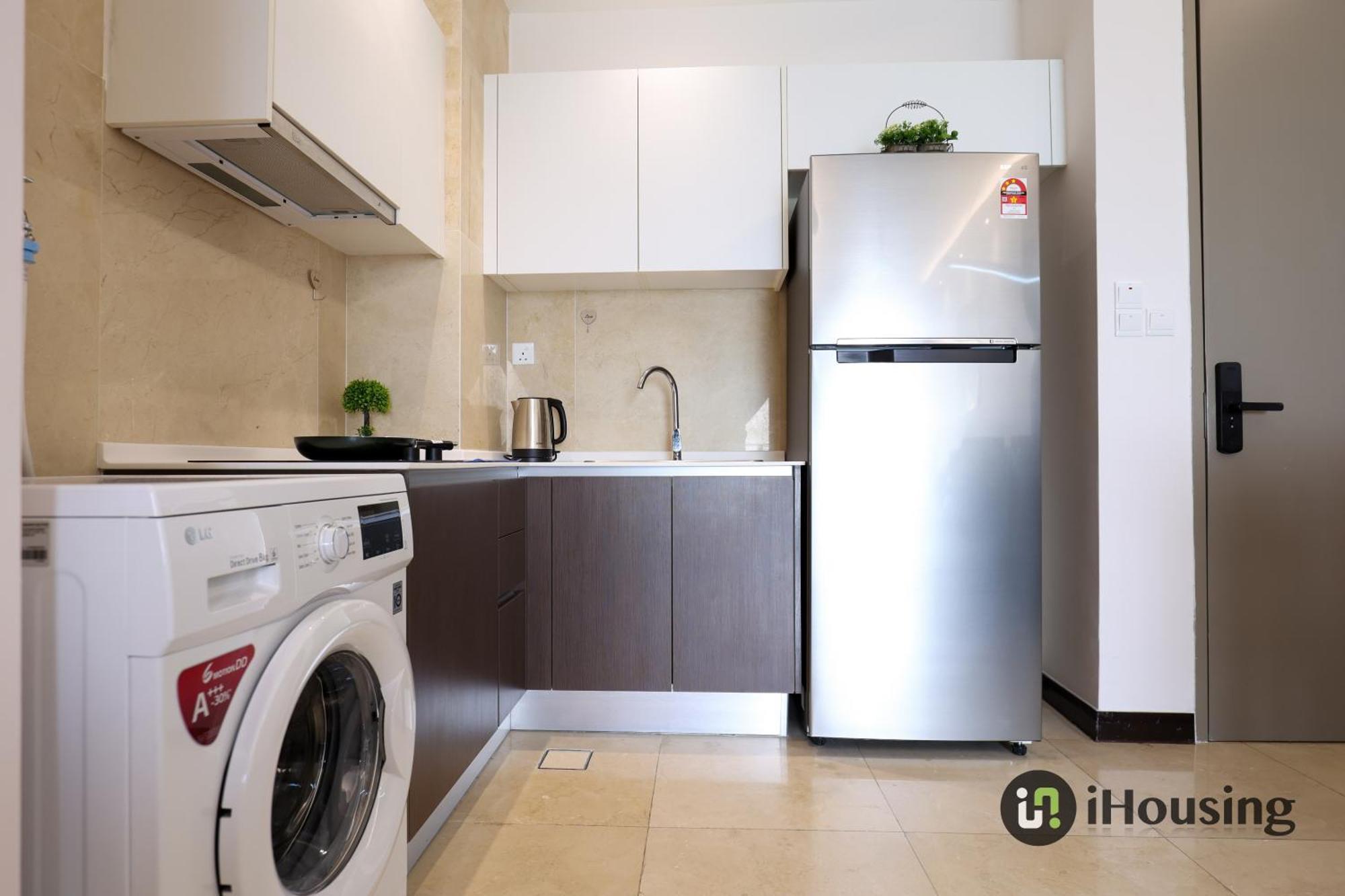 Silverscape Premium By I Housing Apartment *